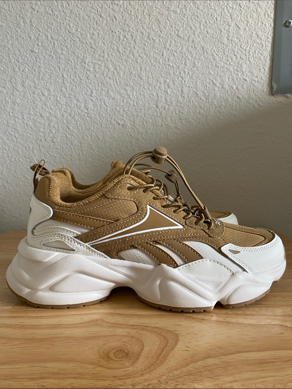 Womens Tan Reebok Bunjee Lace Slip on Sneakers